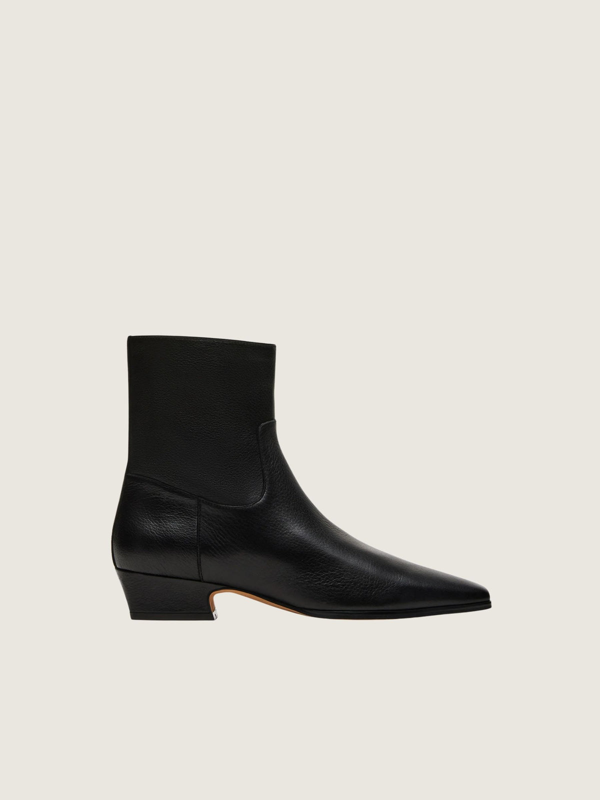 STEVE MADDEN - Dusty Ankle Boots - 