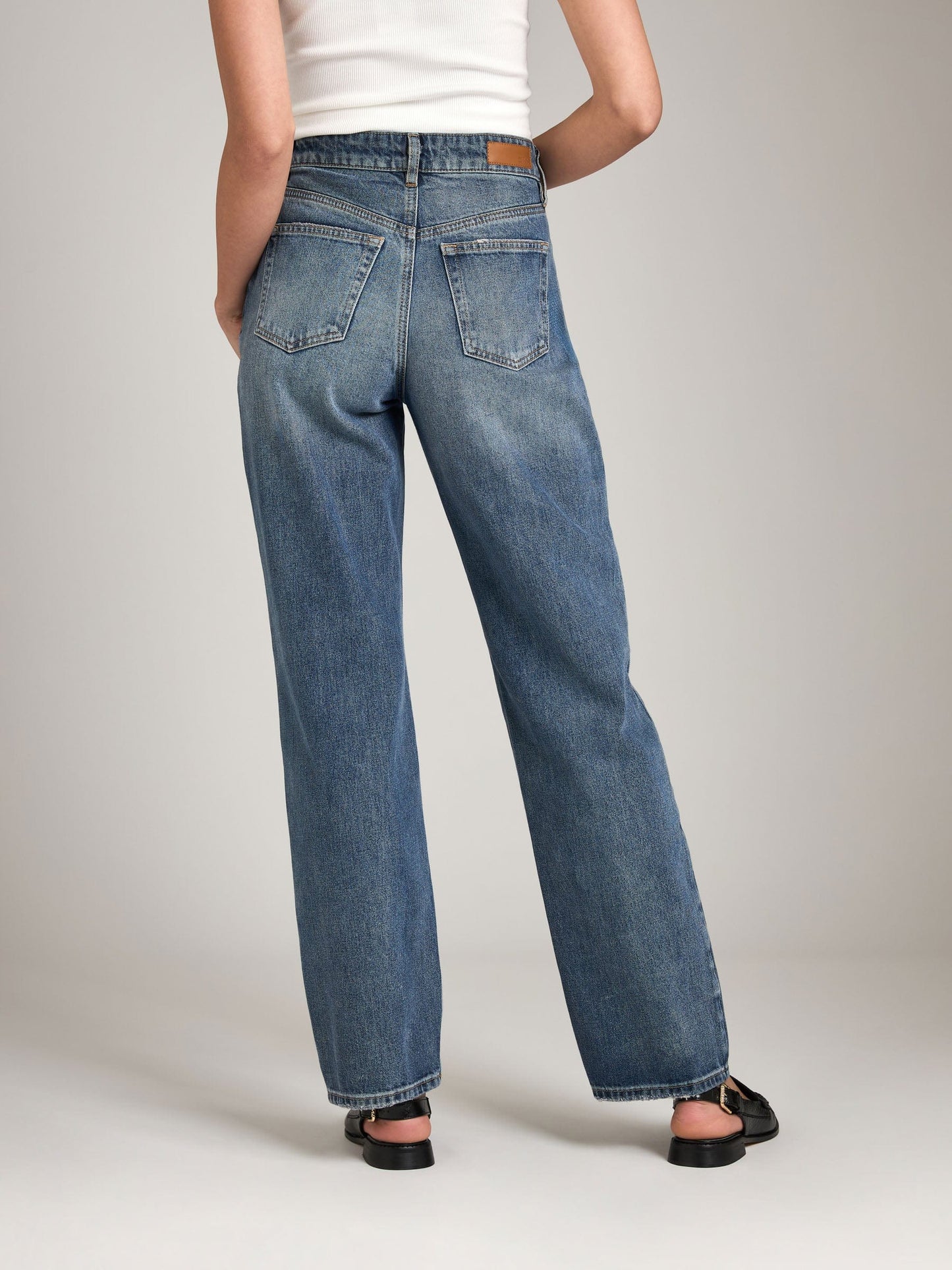 denim - Tailor Made - Premium Brussels Highrise 90s Relaxed Leg - PLENTY