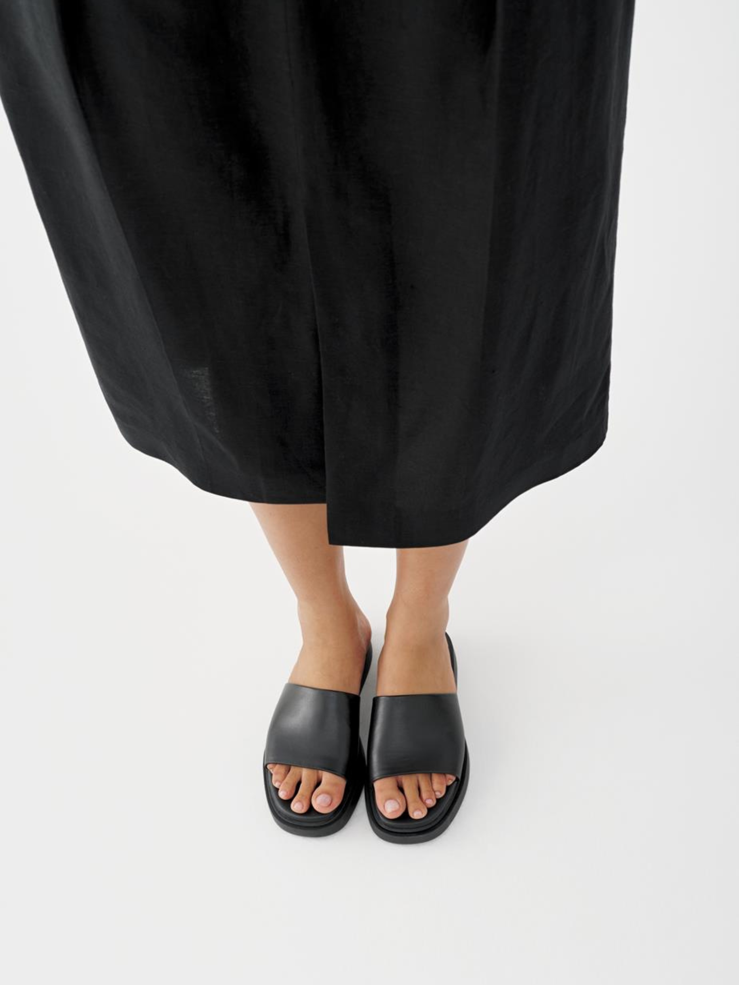 Connie Leather Slide