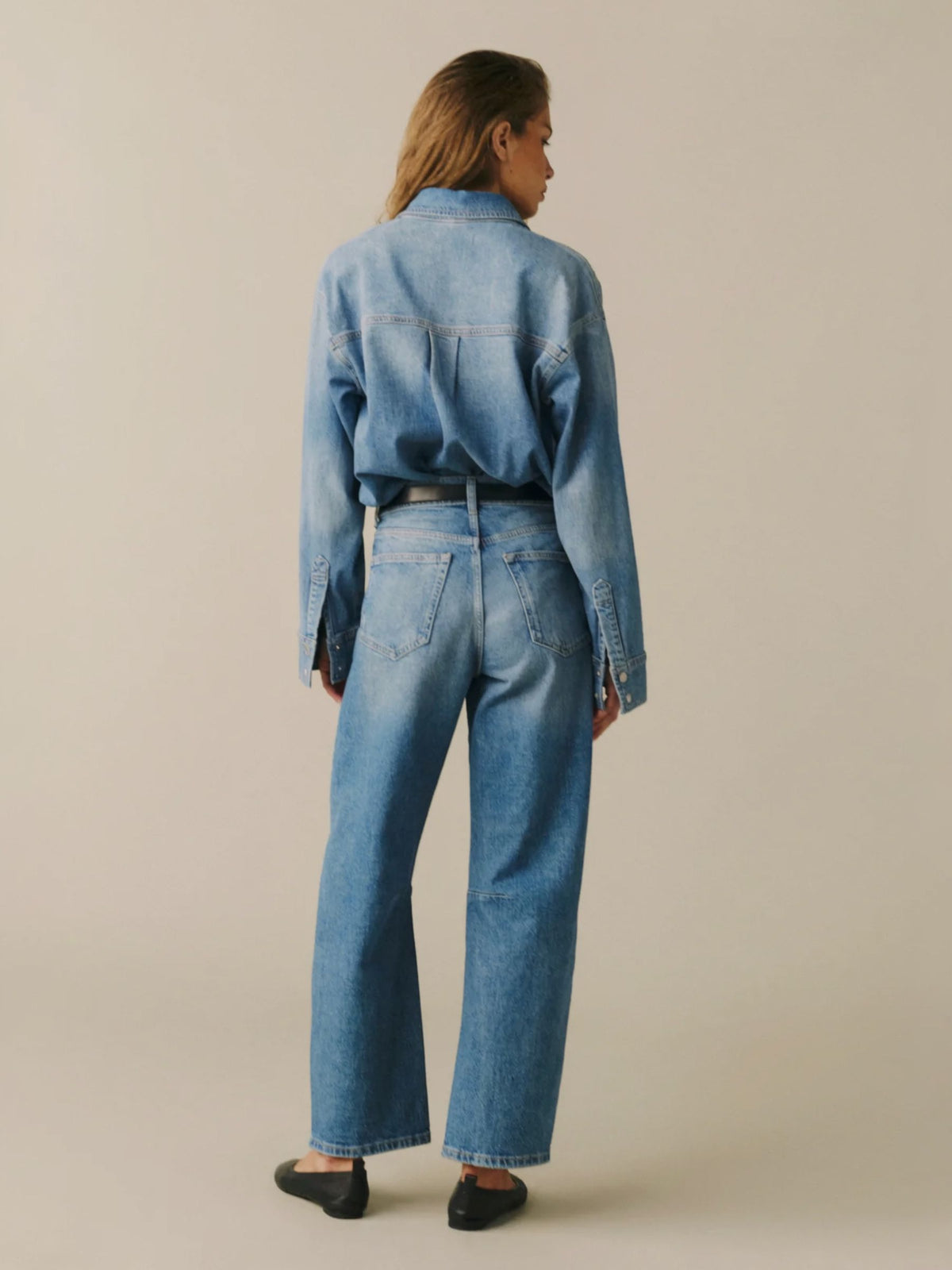 BNA Soft Curve Barrel Jeans