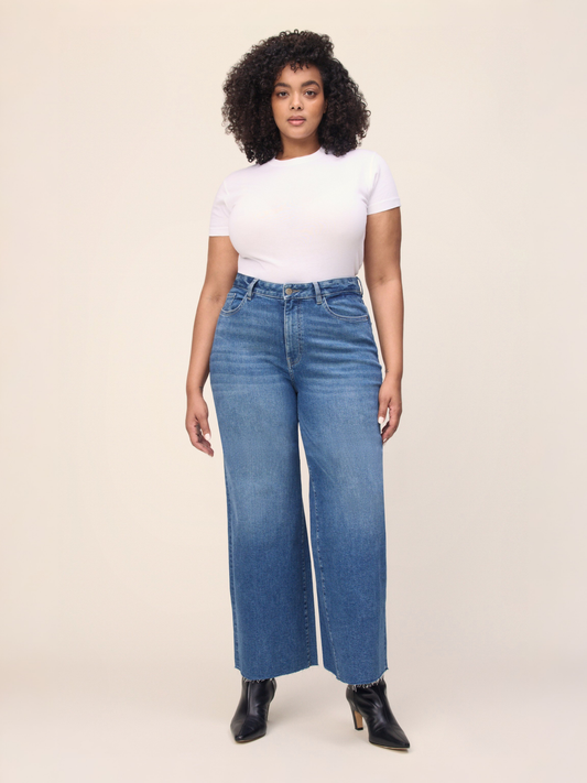 WARP & WEFT - ICN Crop Wide Leg Jeans - Extended Sizing - 