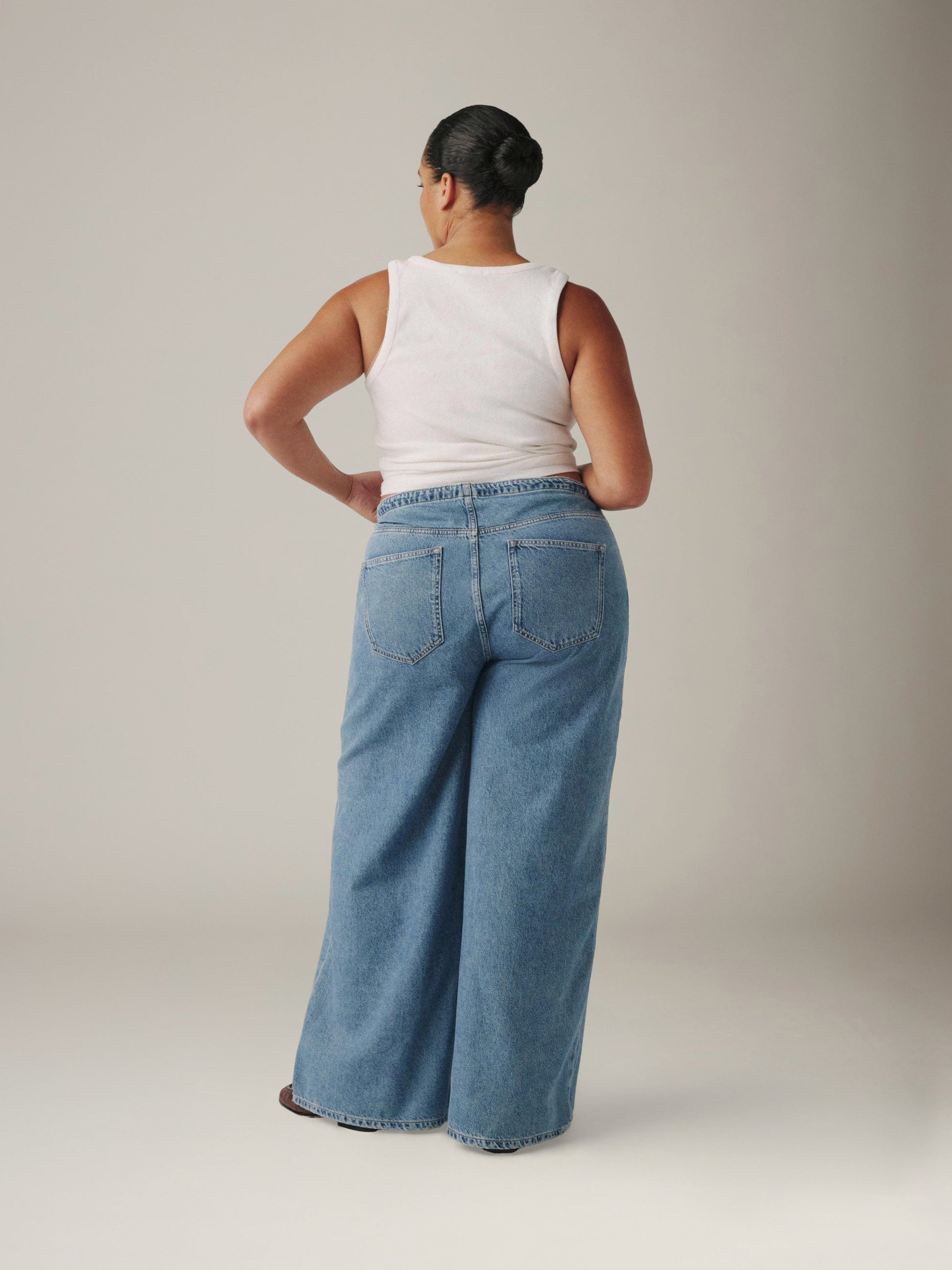 WARP & WEFT - The Big Easy Jeans - Extended Sizing - 