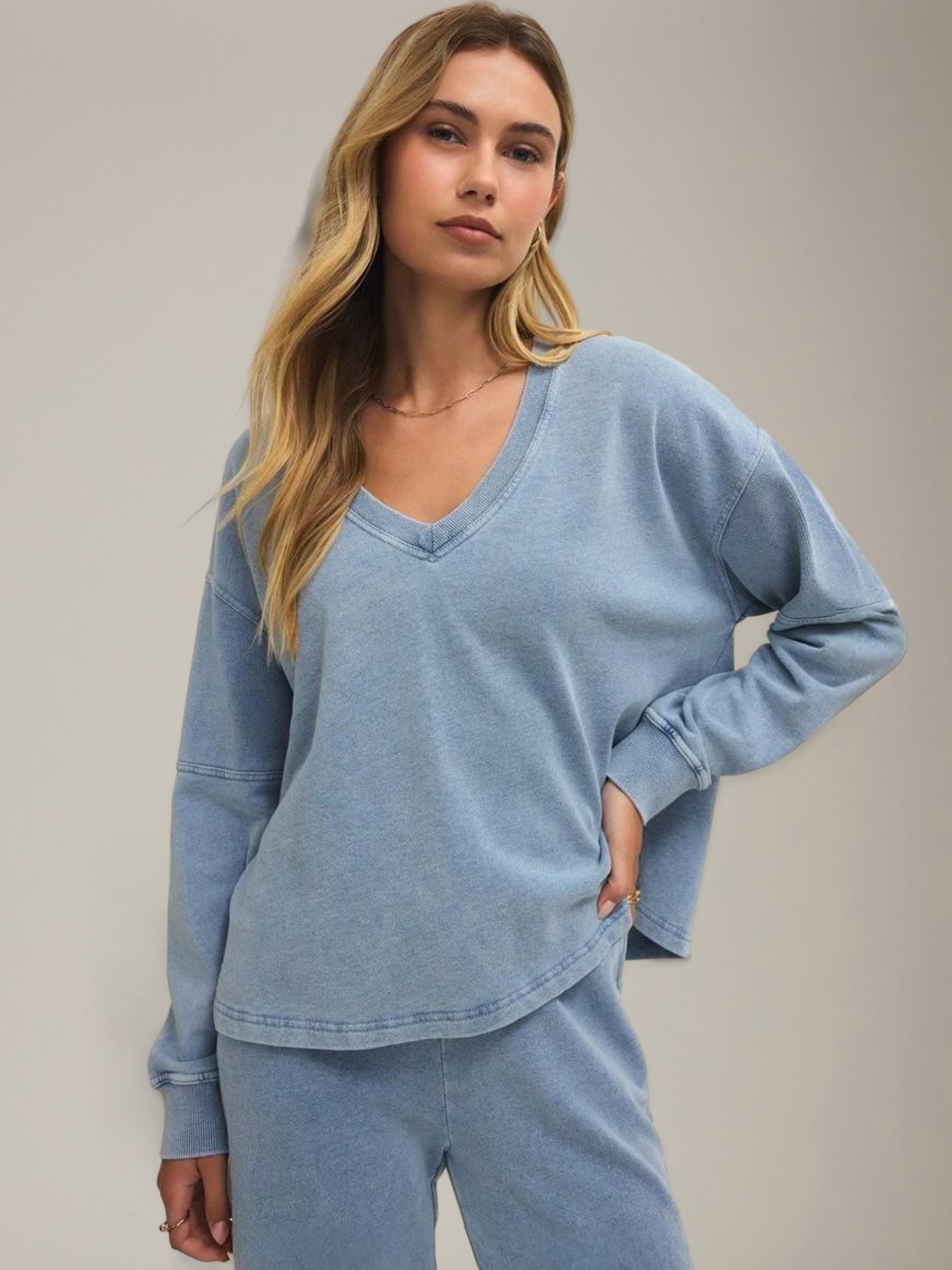 Z SUPPLY - Delphine V-Neck Sweatshirt - 