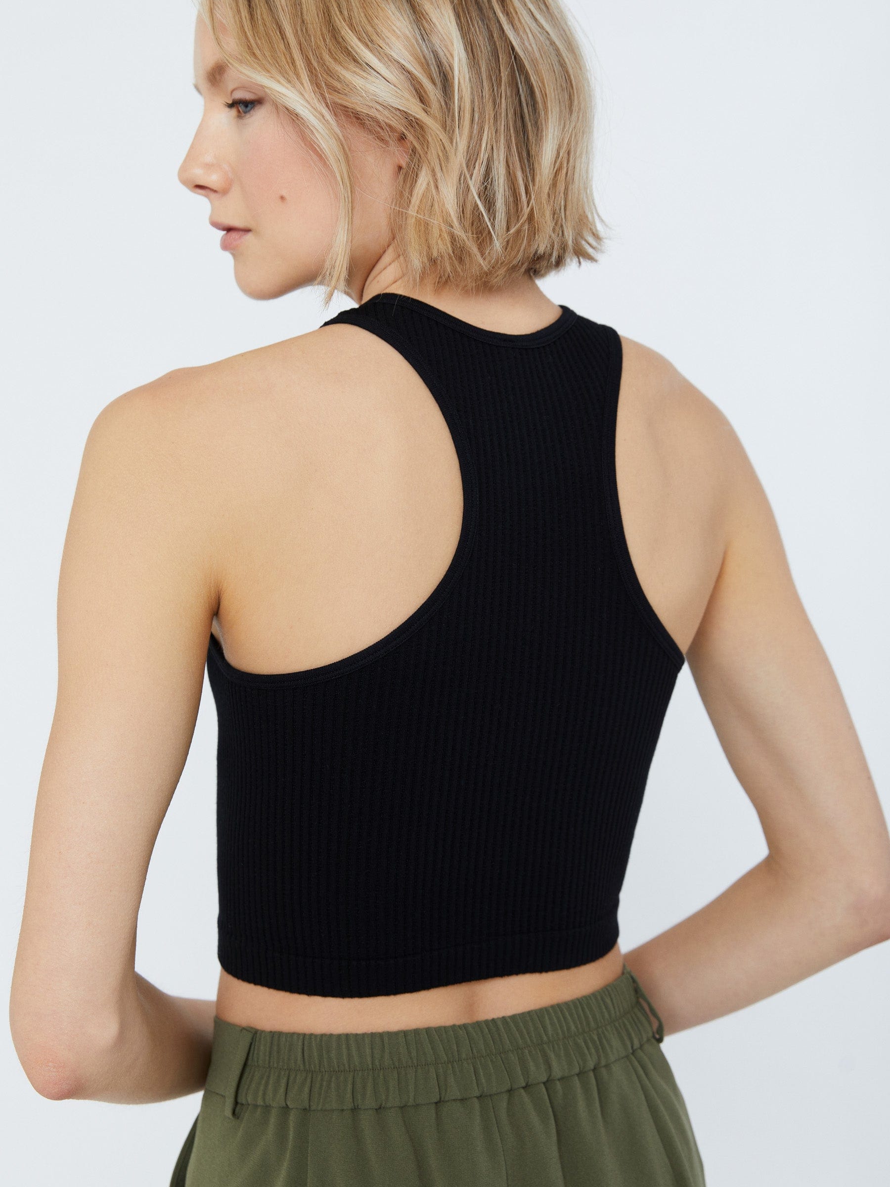 RIBBON LUXE - Rib Rue High Neck Crop Tank